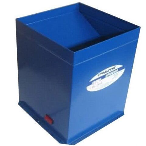 Зернодробилка Уральские Хрюшки 350кг/ч кв.